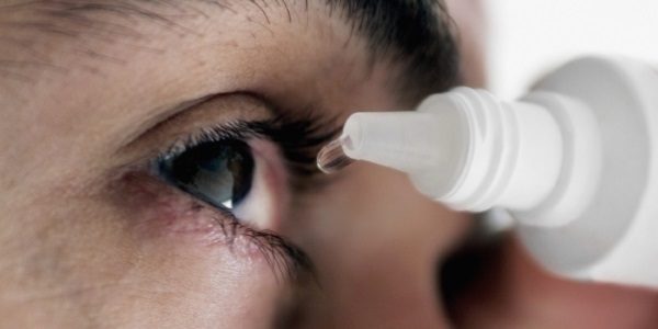 Oční kapky proti zánětům Dexamethason