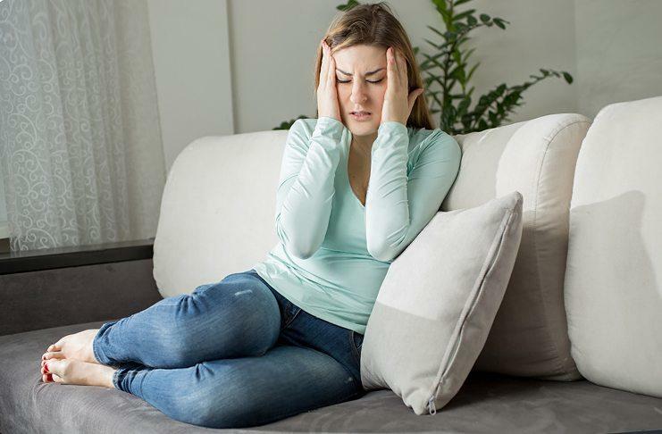 Pre-symptomen van de menopauze in perimenopausal maandelijkse