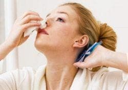 Hvorfor har en tenåring blod fra nesen: de viktigste årsakene